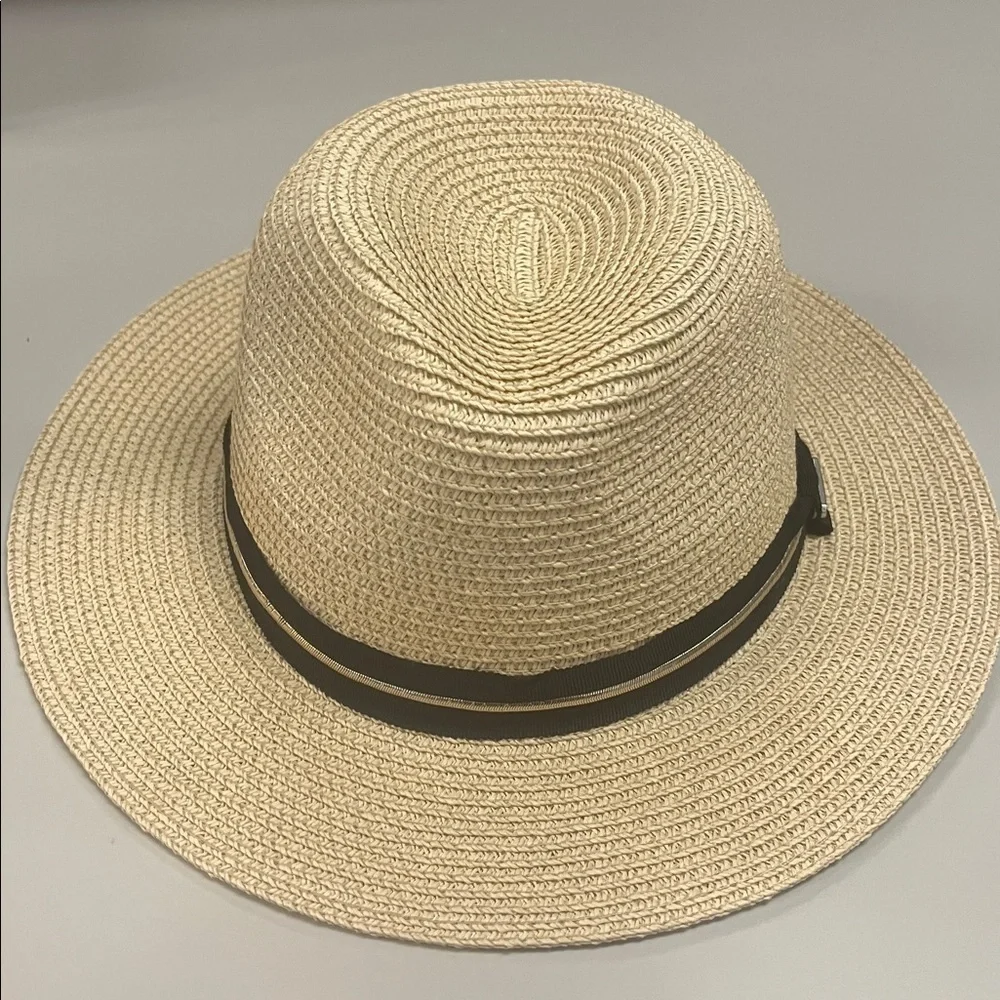 Kingsland Divina Paper Straw Hat w/ Black ribbon glitter stripe metal logo patch
